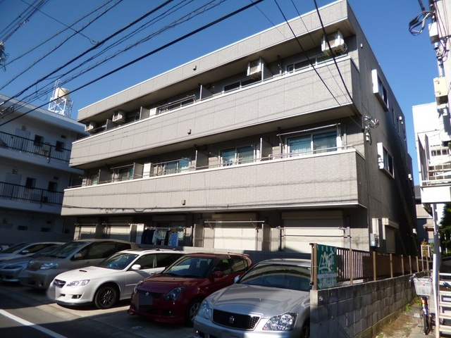 プリムコートの外観|南向きで明るい外観です。