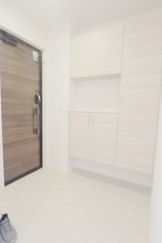 ドリーム大町の玄関