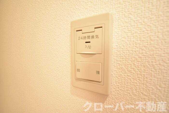 パインズコート新居 B棟のその他|換気
