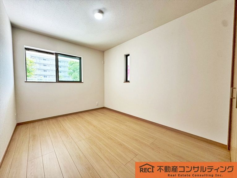 西宮市笠屋町　新築戸建　A号地の洋室