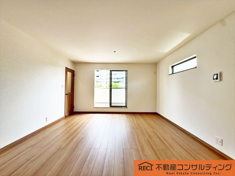 西宮市笠屋町　新築戸建　B号地の内装