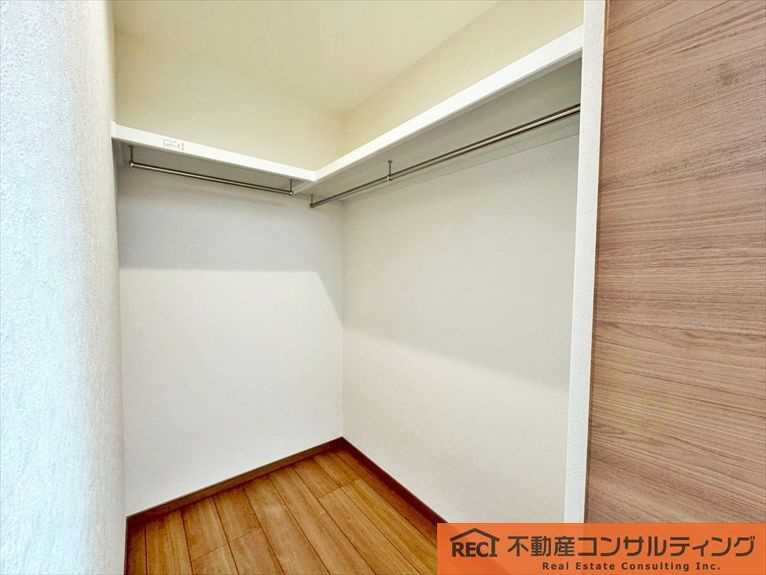 西宮市笠屋町　新築戸建　B号地の収納