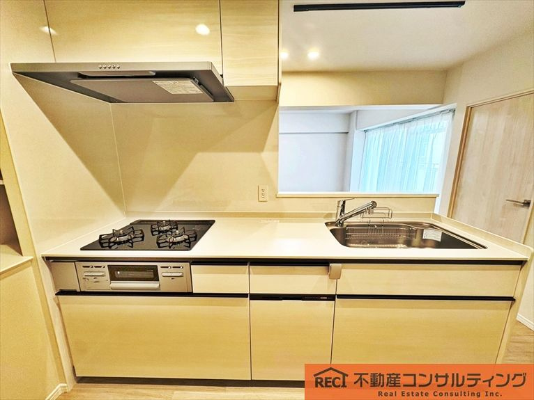 本山ロイヤルマンションのキッチン|エレベーター停止階！