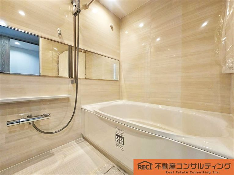 ステイツ岡本・甲南山手の浴室