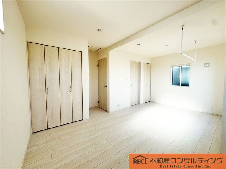 西宮市上田東町　新築戸建　2号棟の居間・リビング