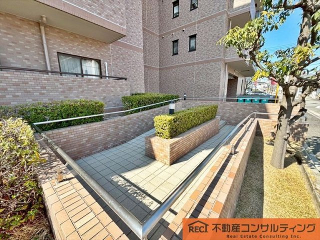 ジークレフ西宮鳴尾の外観