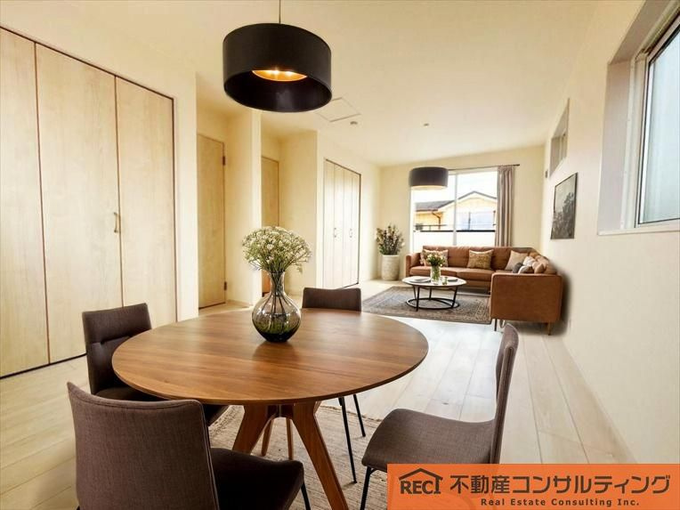西宮市東鳴尾町2丁目　新築戸建の居間・リビング
