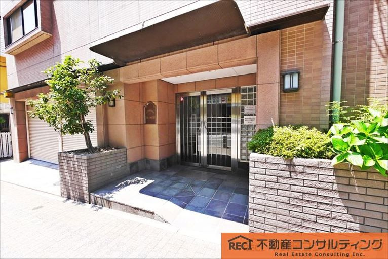 アムール六甲の玄関