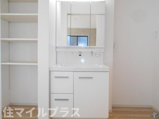 【独立洗面台】 | 郡山市東原2丁目新築一戸建て2棟 | 独立洗面台、朝の身支度には欠かせません