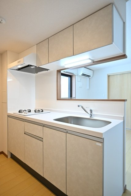ＣＥＮＴＲＡＬ　ＧＡＲＤＥＮ　ＲＥＳＩＤＥＮＣＥ　ＴＯＫＹＯのキッチン|お料理しやすいキッチンです