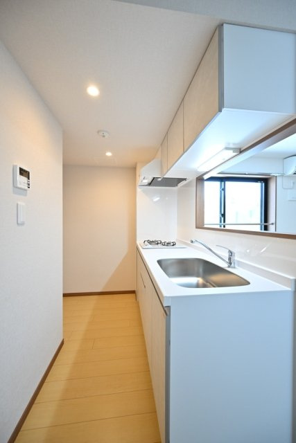 ＣＥＮＴＲＡＬ　ＧＡＲＤＥＮ　ＲＥＳＩＤＥＮＣＥ　ＴＯＫＹＯのキッチン|お料理しやすいキッチンです