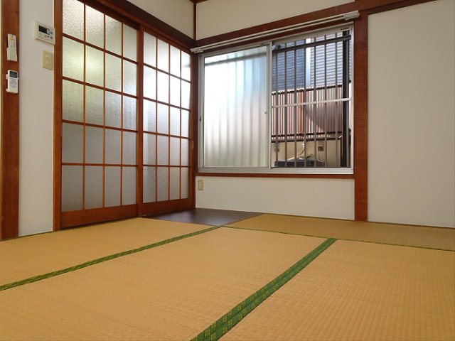 コーポ富紀の和室|趣のある和室です