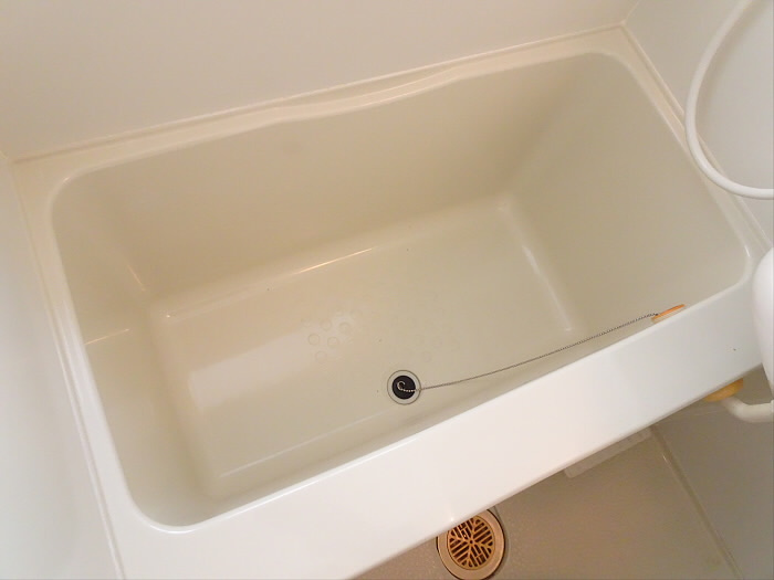コーポ富紀の浴室|日々の暮らしに欠かせないお風呂です