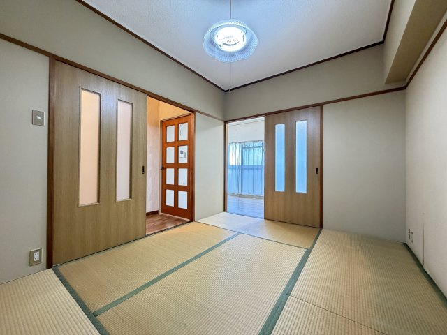 サンマンション鶴舞の寝室