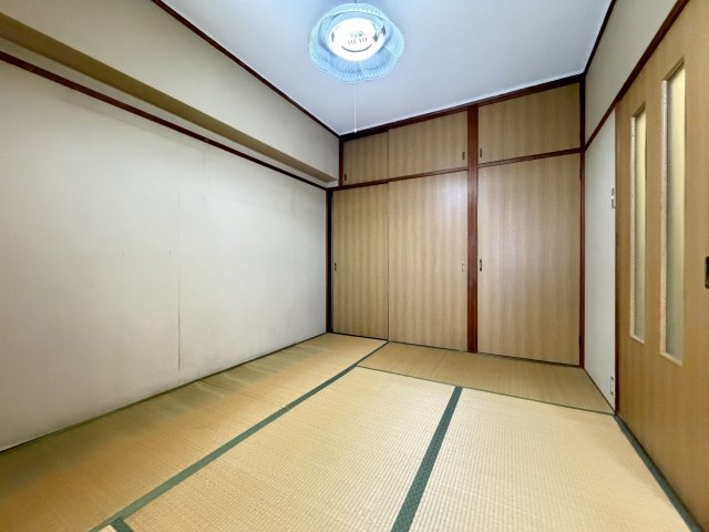 サンマンション鶴舞の和室