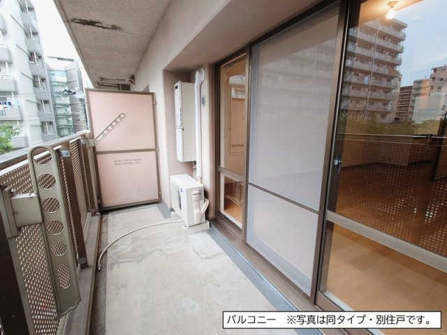 フロール山田町第3のバルコニー