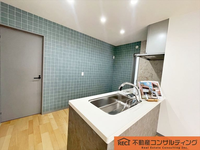 神戸市灘区上野通5丁目　新築戸建　２号地のキッチン