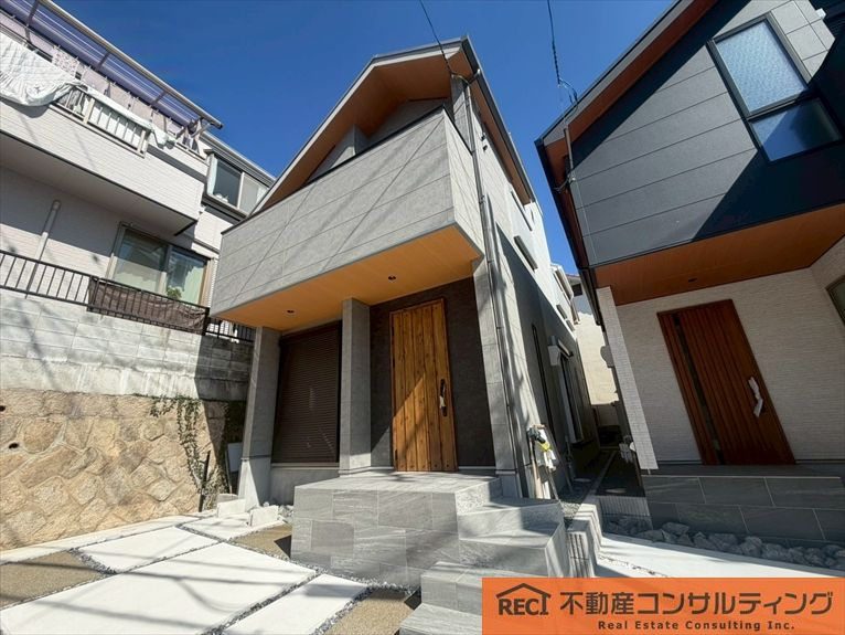神戸市灘区上野通5丁目　新築戸建　２号地の外観