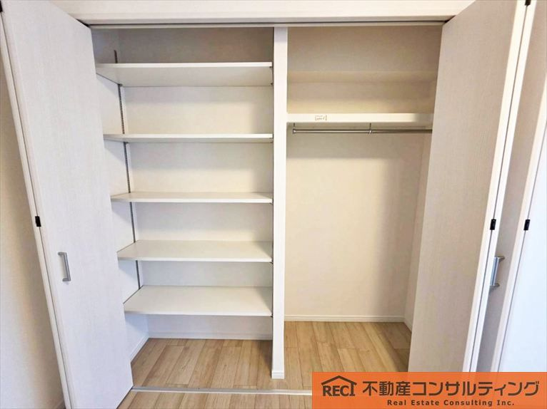 コスモ芦屋川西の収納