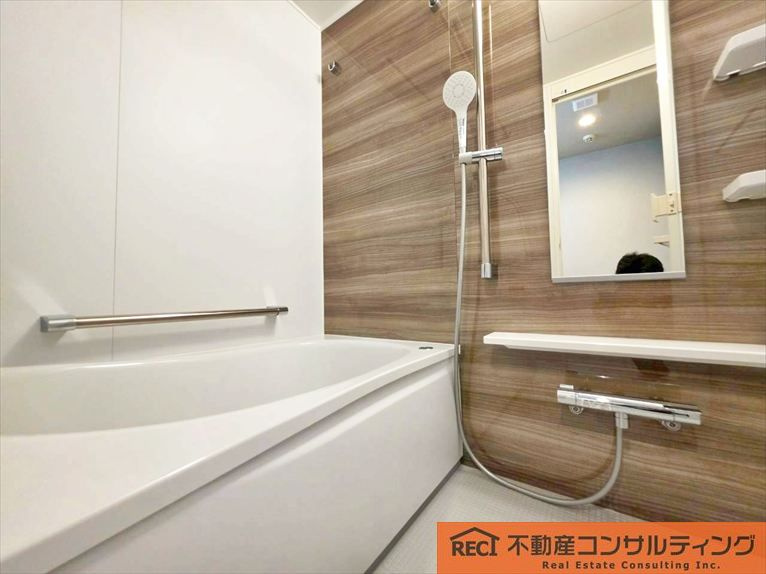 コスモ芦屋川西の浴室