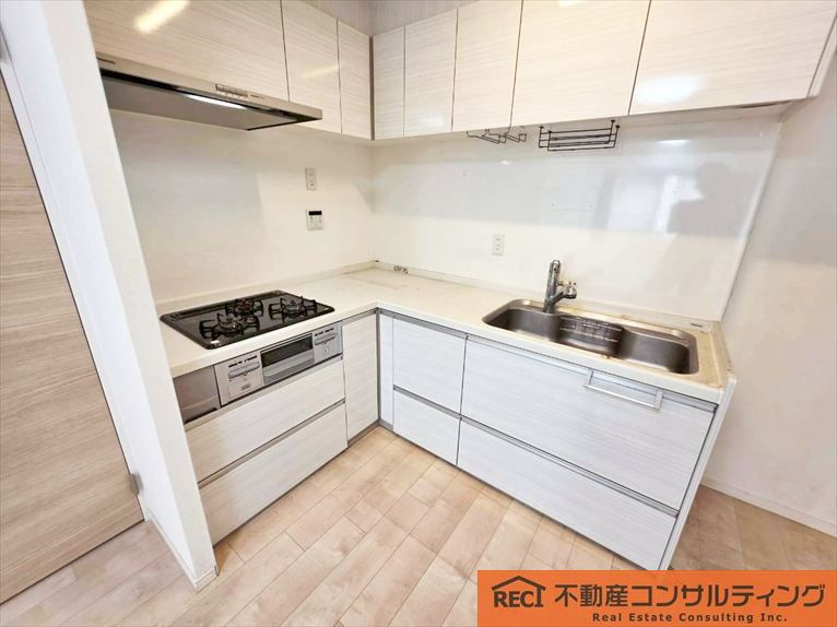 ラ・ファミーユ住吉のキッチン