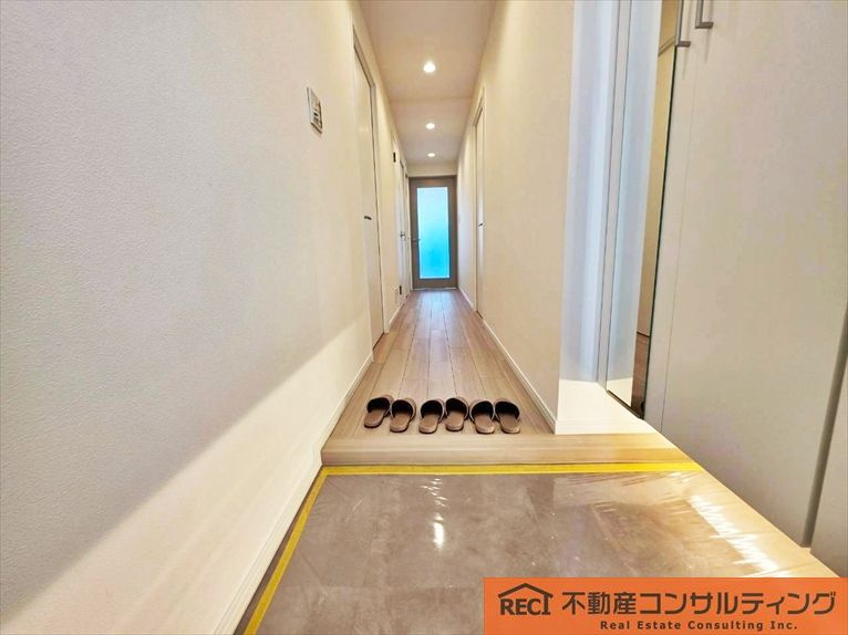 ジークレフ六甲の丘Ｄ棟の玄関