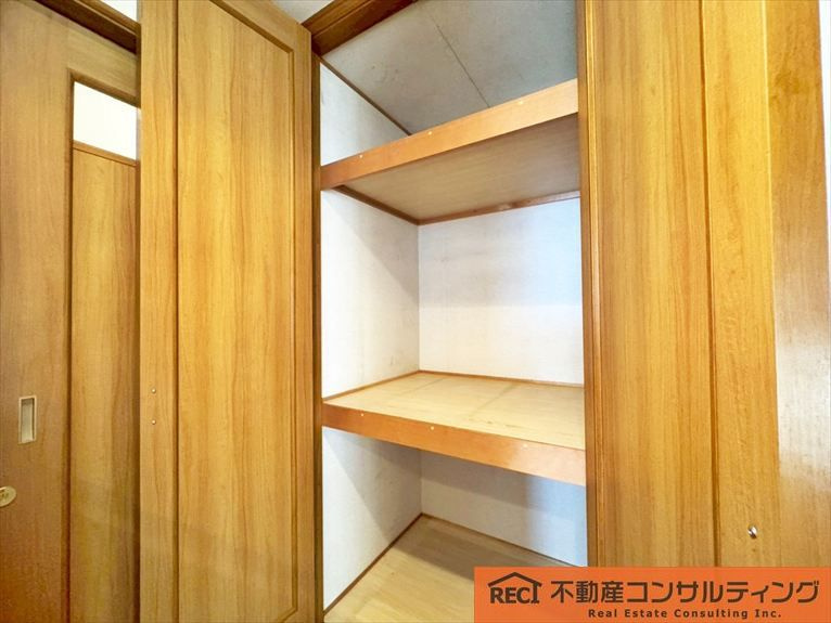 神戸市灘区岩屋中町2丁目　中古戸建の収納