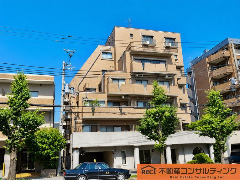グランミュゼ御影の外観