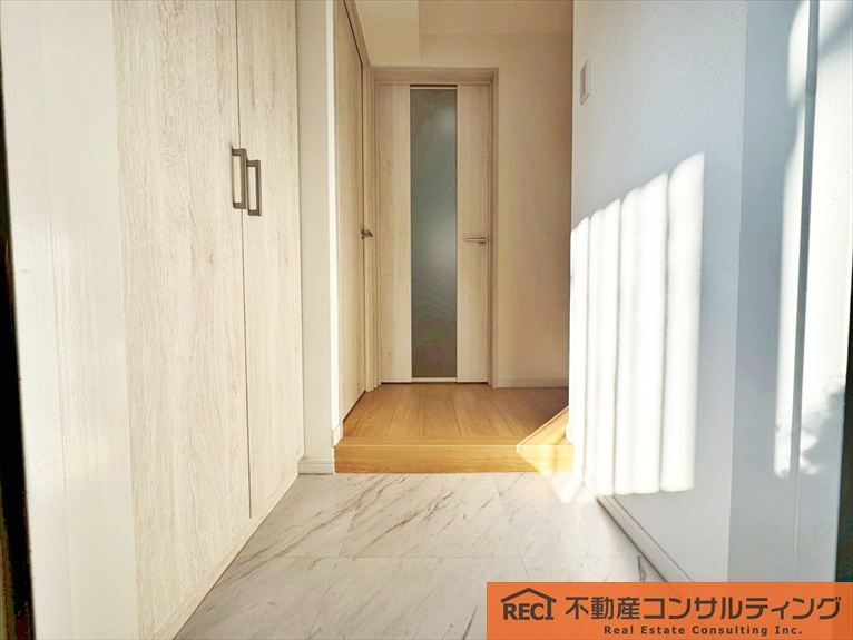 ワコーレ六甲の玄関