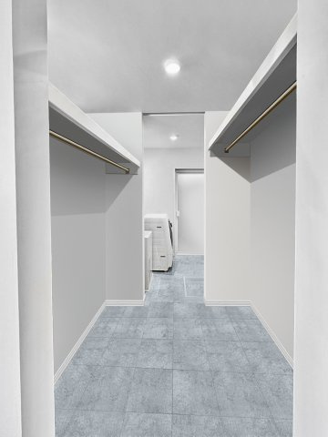 西野8条9丁目　一戸建てのランドリースペース|一階　脱衣場に接続　乾いた衣類はそのままかけられます♪　※バーチャル加工にて所有品を消しています