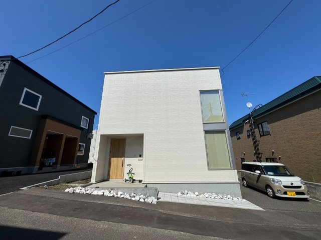 西野8条9丁目　一戸建ての外観