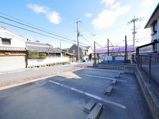ミューマリーナ　Ⅰの駐車場|駐車場です