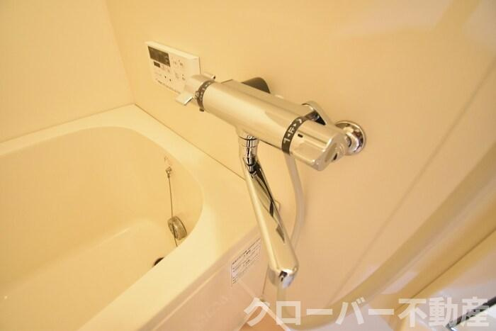 パインズコート新居 E棟の浴室|水栓