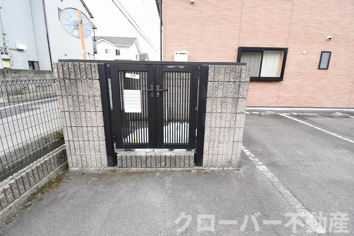 パインズコート新居 E棟のその他共用部分|ゴミ庫