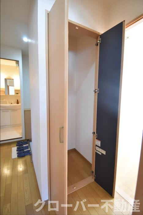 パインズコート新居 E棟の収納|収納