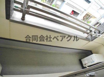 【バルコニー】 | Sunrise出町 | 暖かな日差しのふりそそぐバルコニー