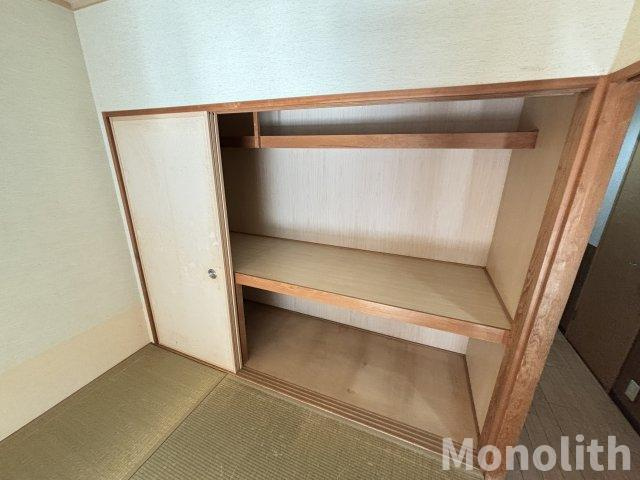 ロイヤルエイトコートⅡの収納