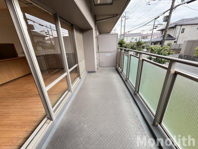 ロイヤルエイトコートⅡのバルコニー