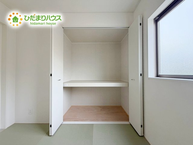 いわき市錦町第33　新築戸建　3号棟の収納|和室の収納は横開きクローゼット！
しまった物の出し入れも楽々です(^^)
