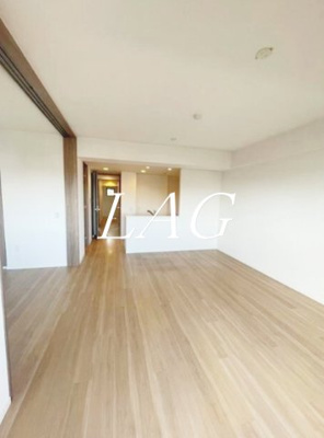 【居間・リビング】 | アーリアシティ一之江 | 洋室のお部屋です。