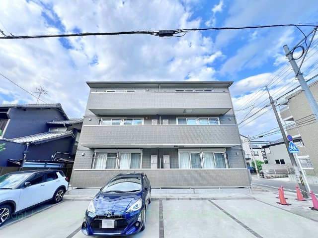 アテスエ東山の外観