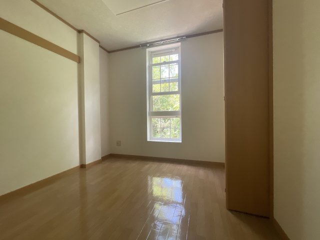 フォレスト六甲A棟の子供部屋