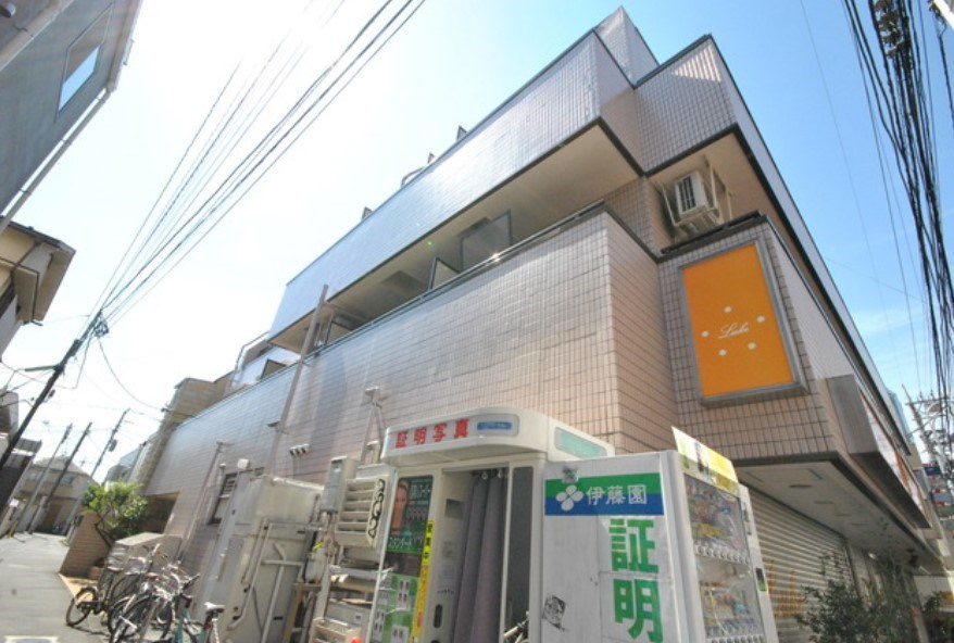 加藤ビルST綾乃の外観