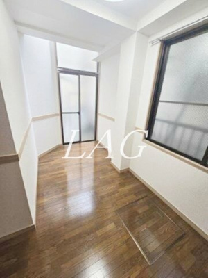 【居間・リビング】 | マンション麗和 | 洋室のお部屋です。