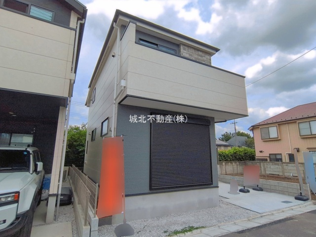 練馬区南大泉4丁目 限定1棟の外観|西武池袋線「保谷」駅徒歩約14分
緑豊かな住宅街に佇む限定1棟