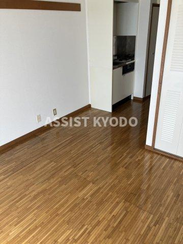 経堂シャトレヨシオカ　の居間・リビング