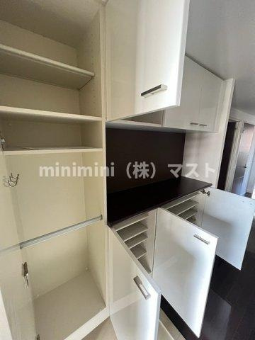 ロイヤルパークス桃坂の収納