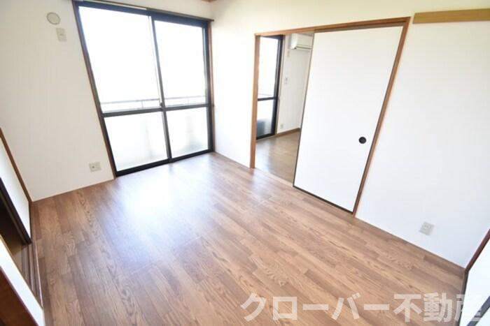 メゾンド・ソレイユの内装|北洋室６帖