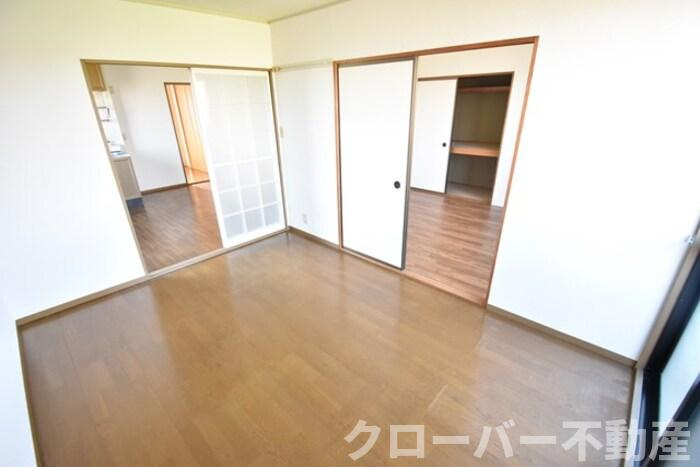 メゾンド・ソレイユの周辺|南東洋室６帖