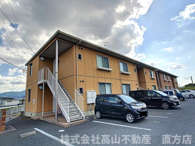 直方市大字植木のアパート